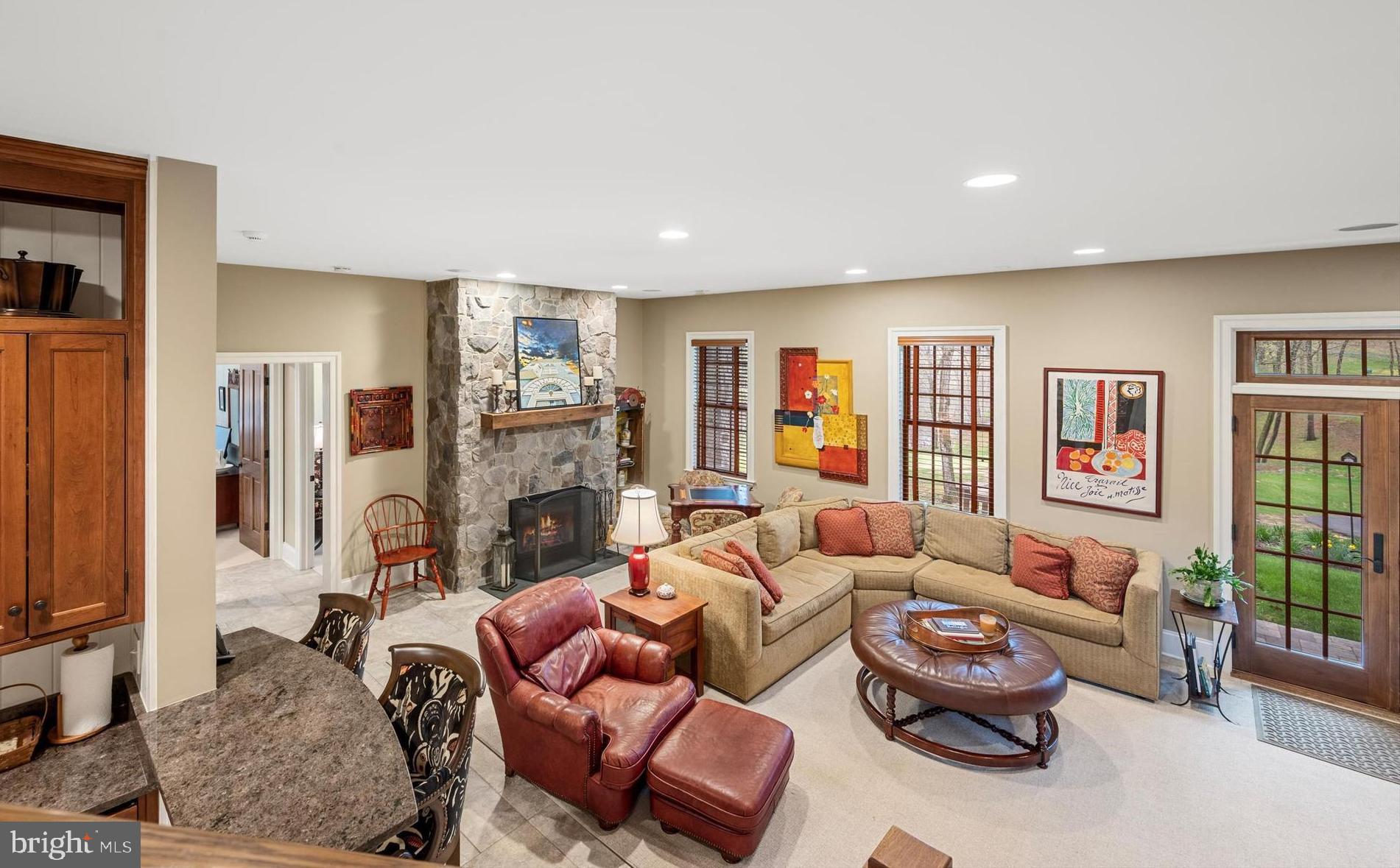 FERNBANK - Residential