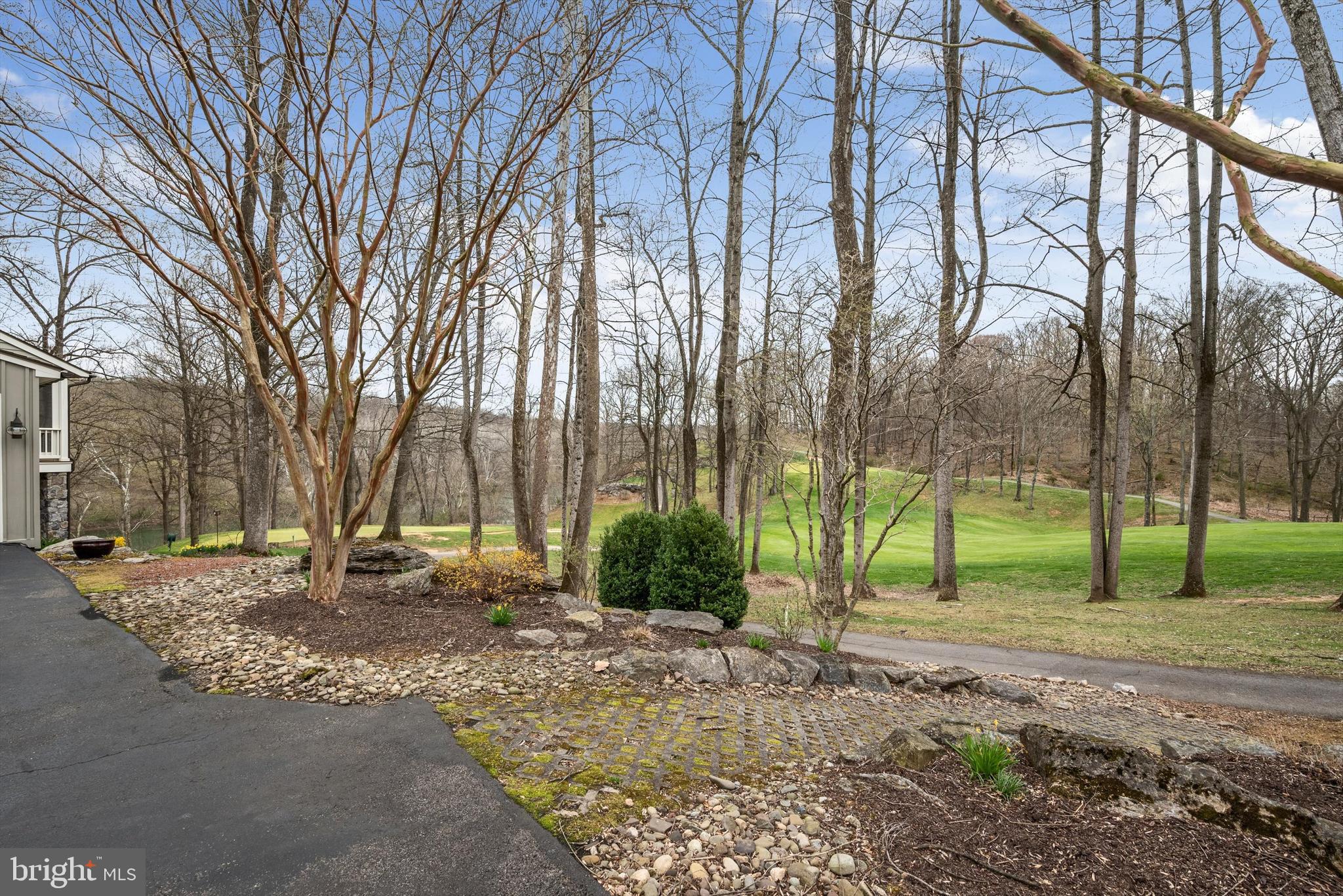 FERNBANK - Residential