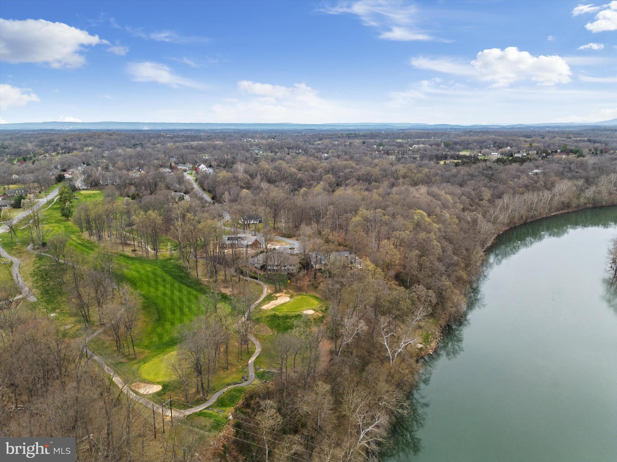FERNBANK - Residential