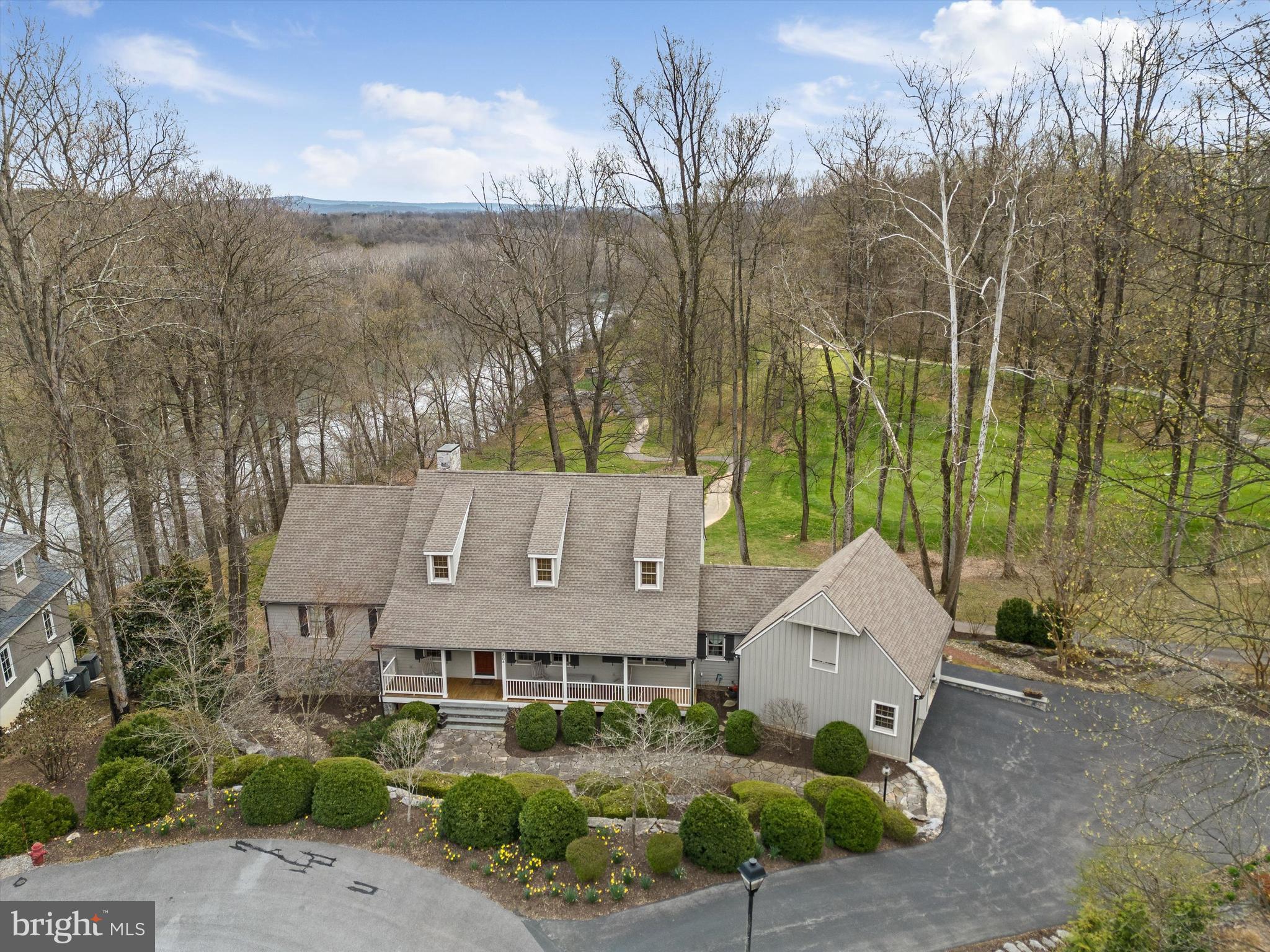 FERNBANK - Residential