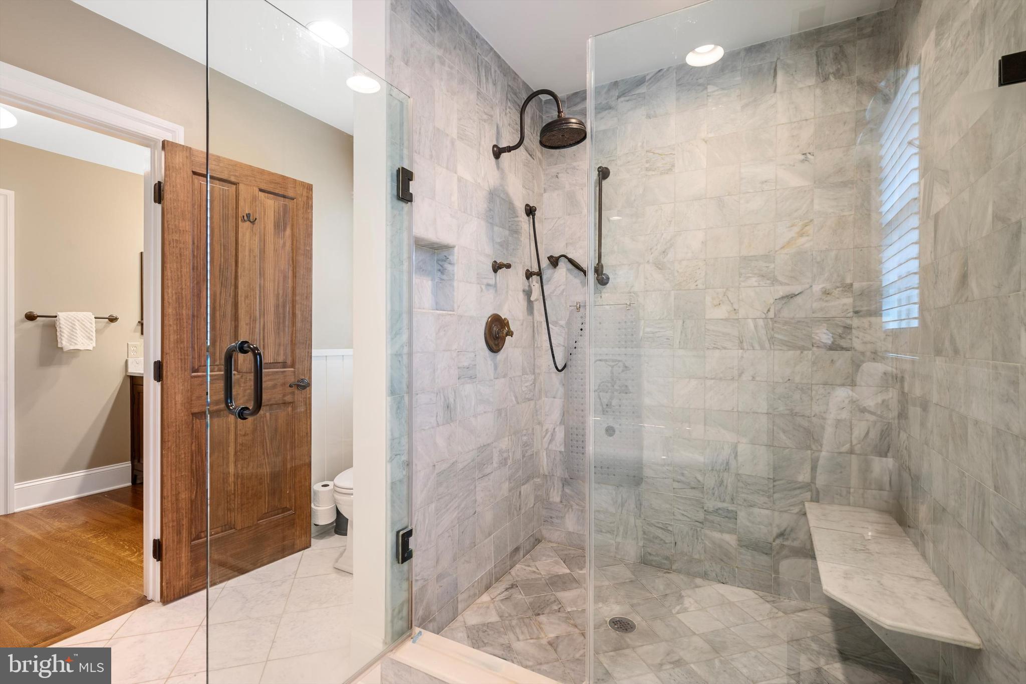 FERNBANK - Residential