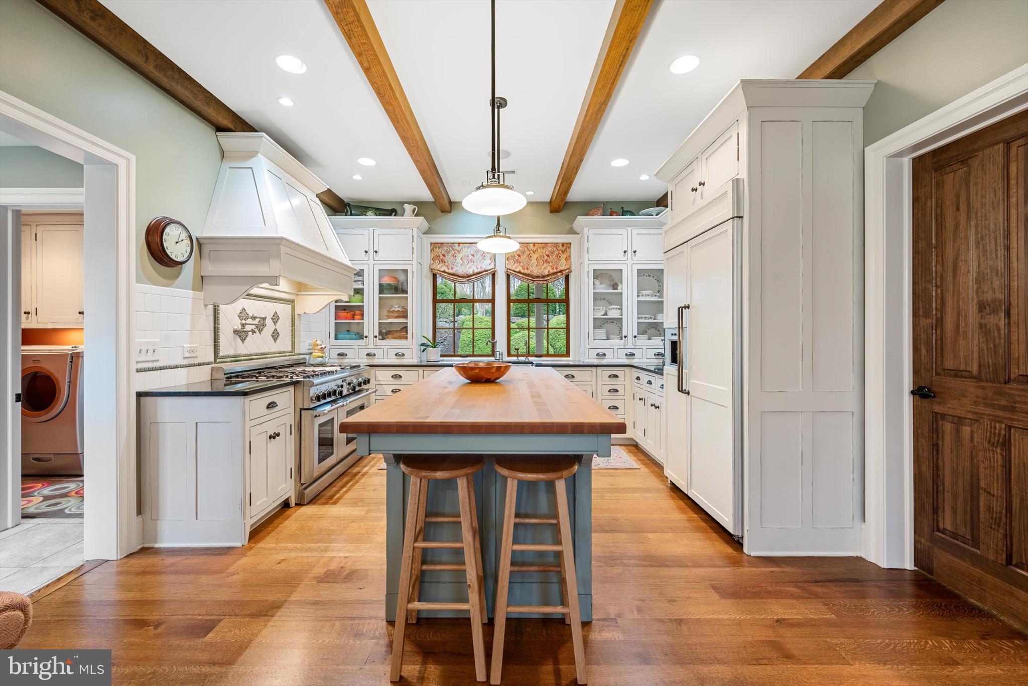 FERNBANK - Residential