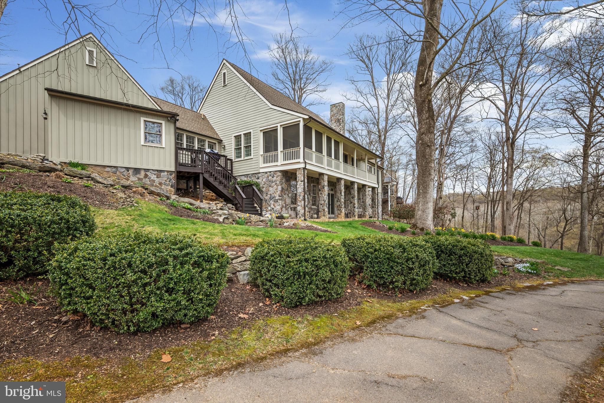 FERNBANK - Residential