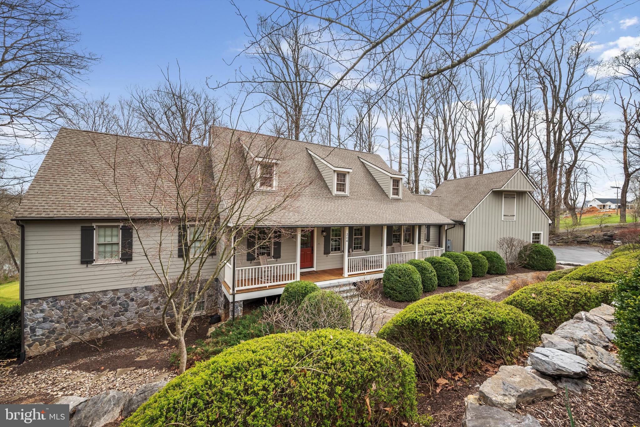 FERNBANK - Residential