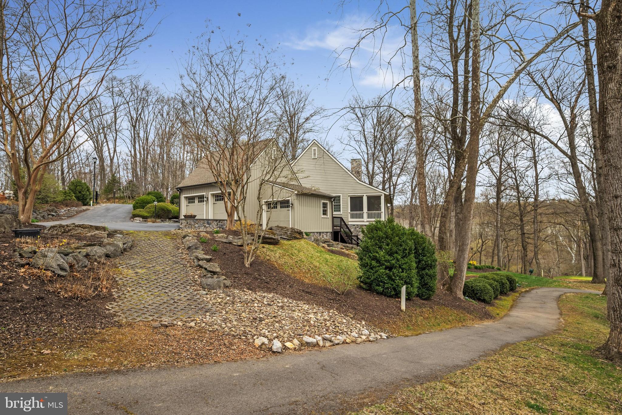 FERNBANK - Residential