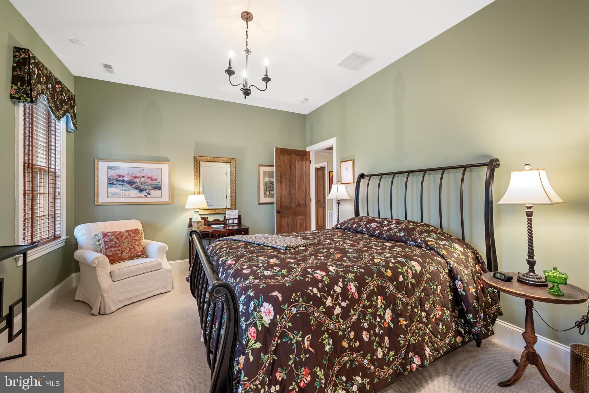 FERNBANK - Residential