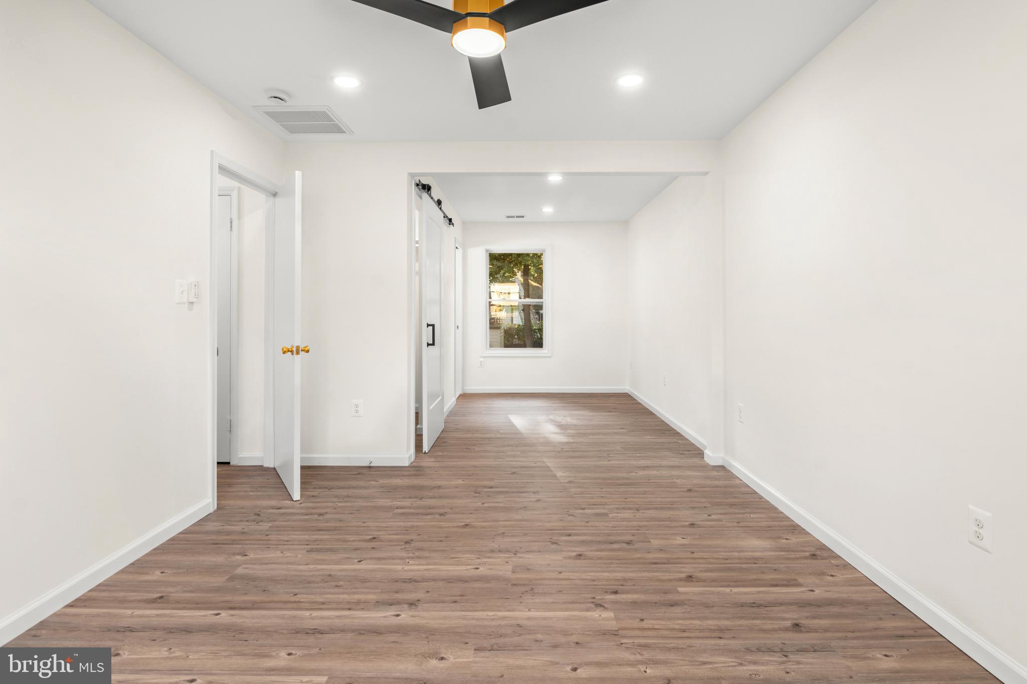 IDLEWILDE ON THE BAY - Residential