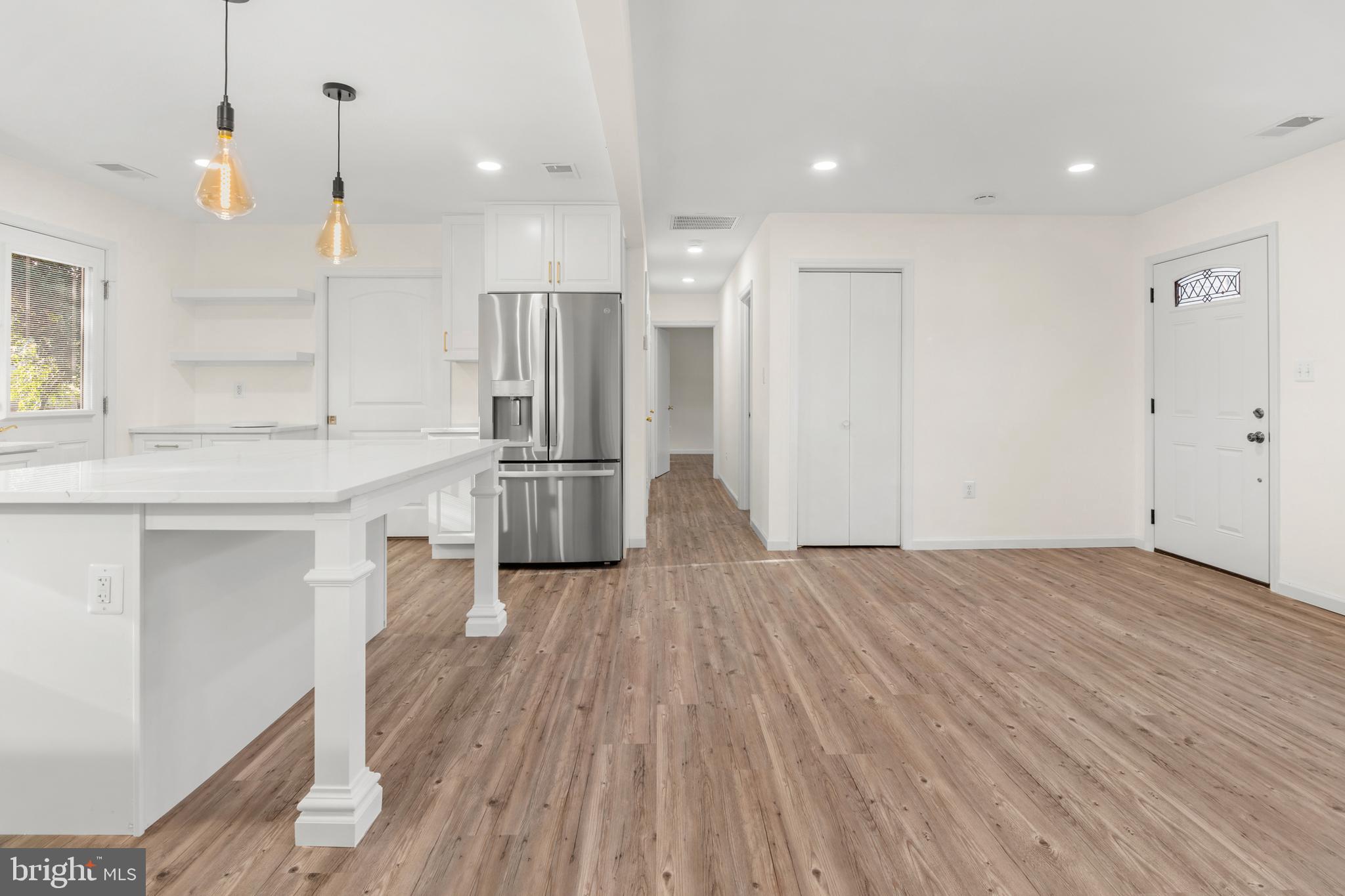 IDLEWILDE ON THE BAY - Residential