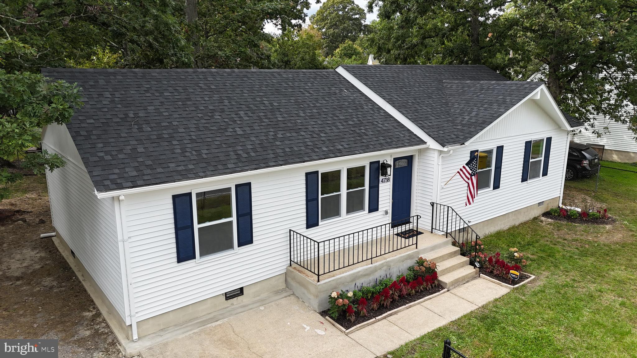 IDLEWILDE ON THE BAY - Residential