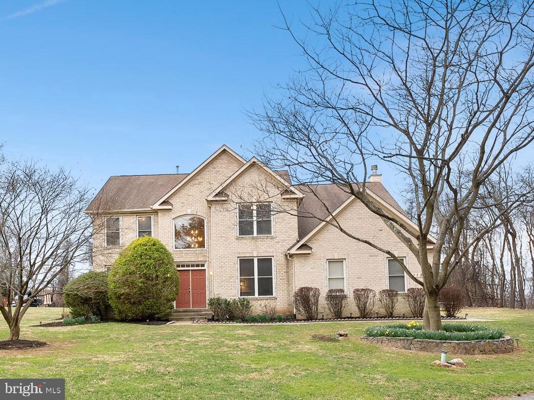 OVERLOOK FARMS - Residential