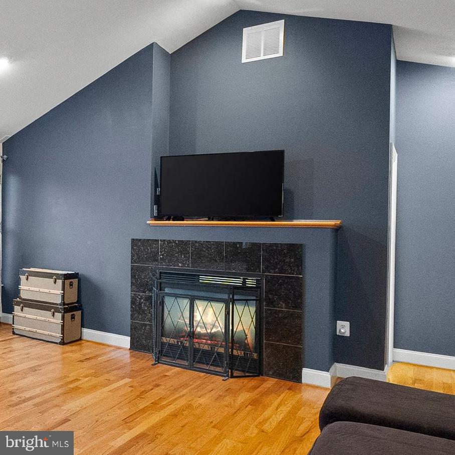 OVERLOOK FARMS - Residential