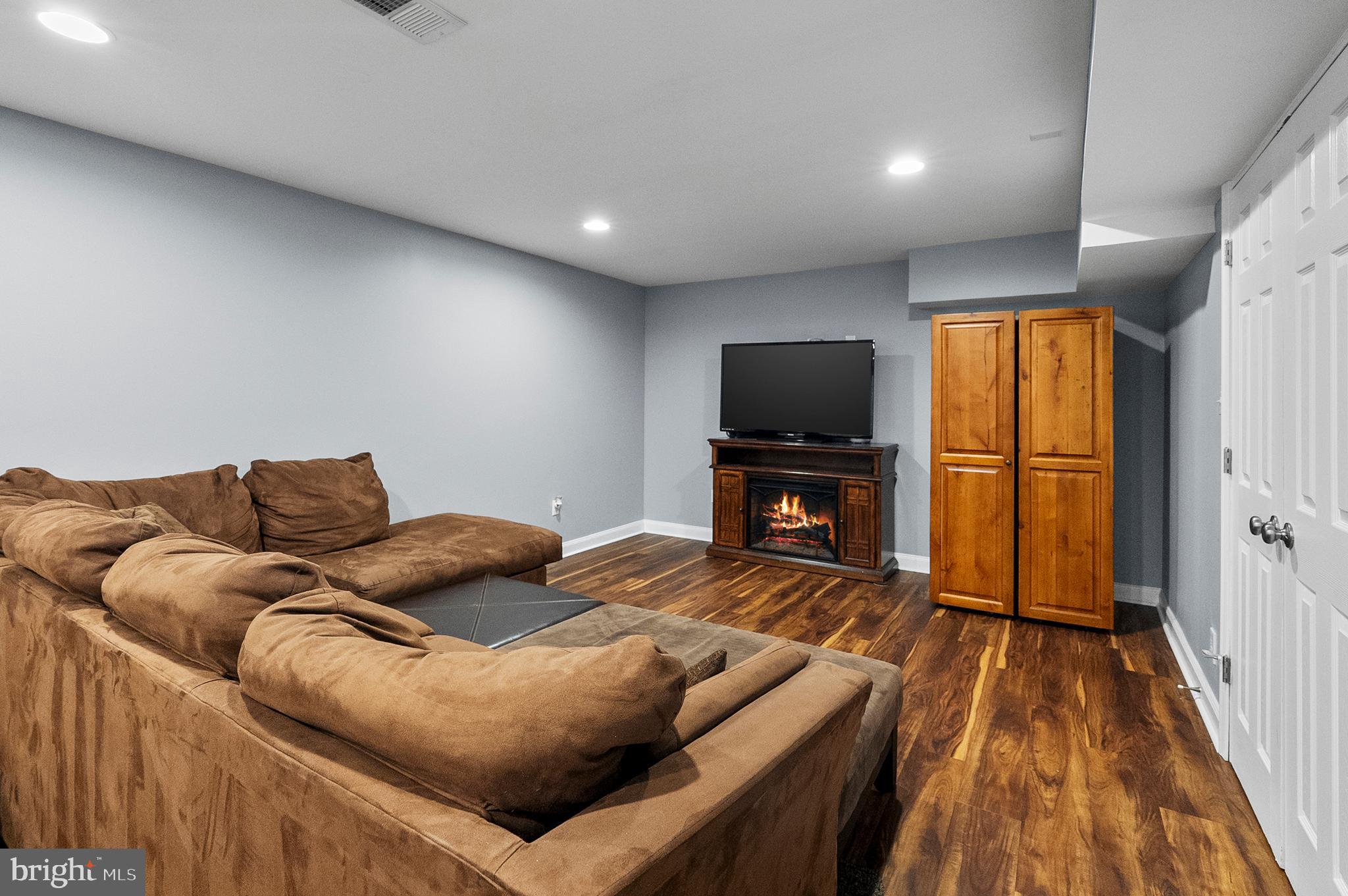 OVERLOOK FARMS - Residential