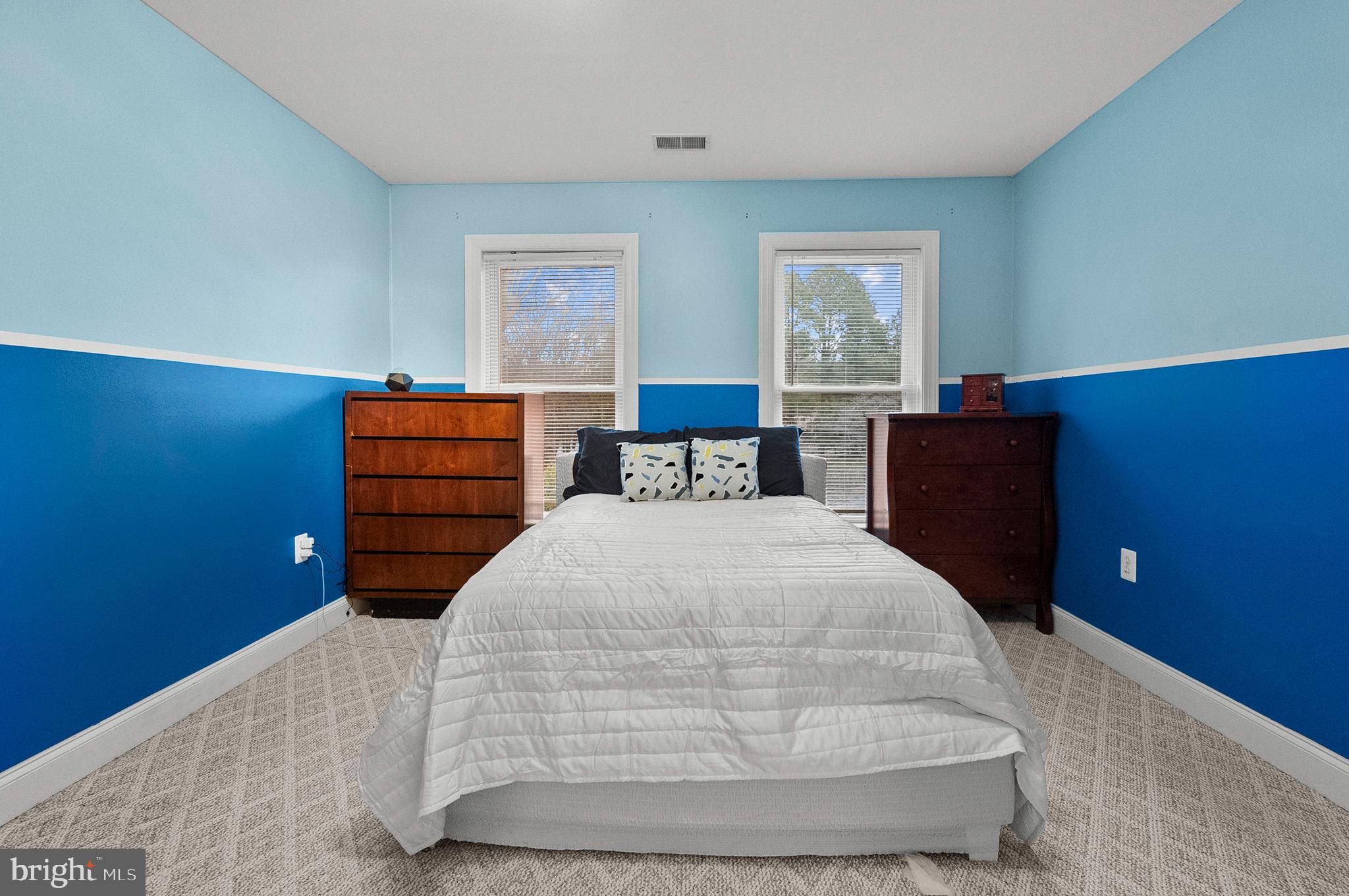 OVERLOOK FARMS - Residential