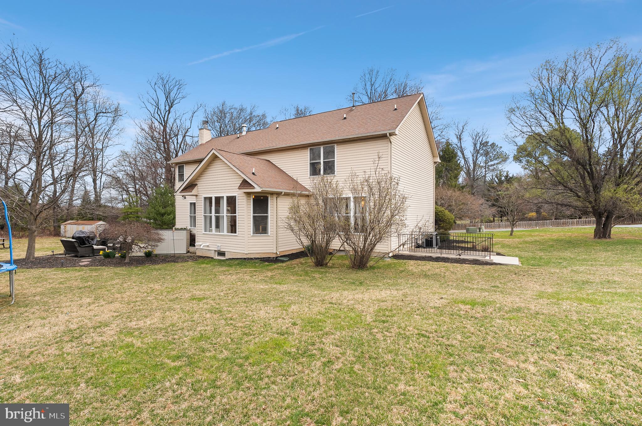 OVERLOOK FARMS - Residential