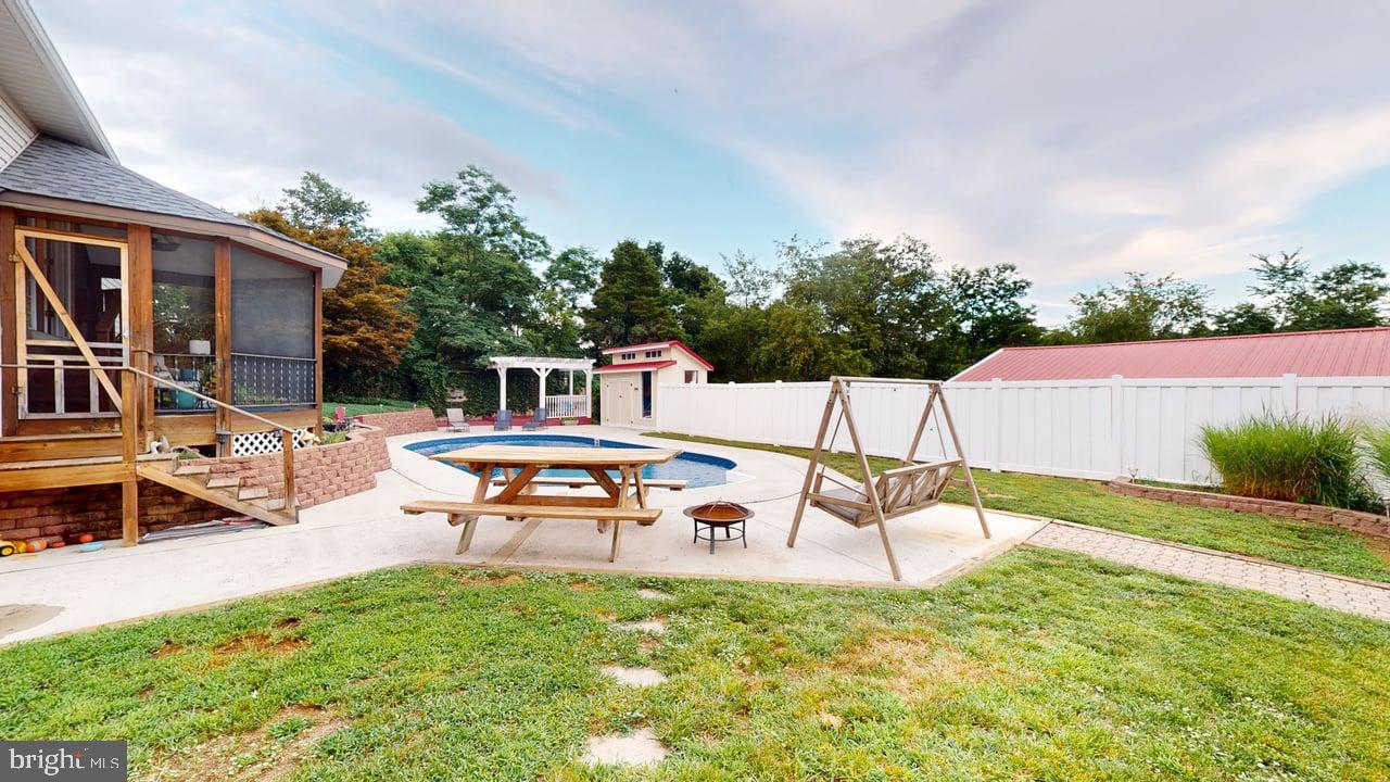 ELLIFRITZ - Residential