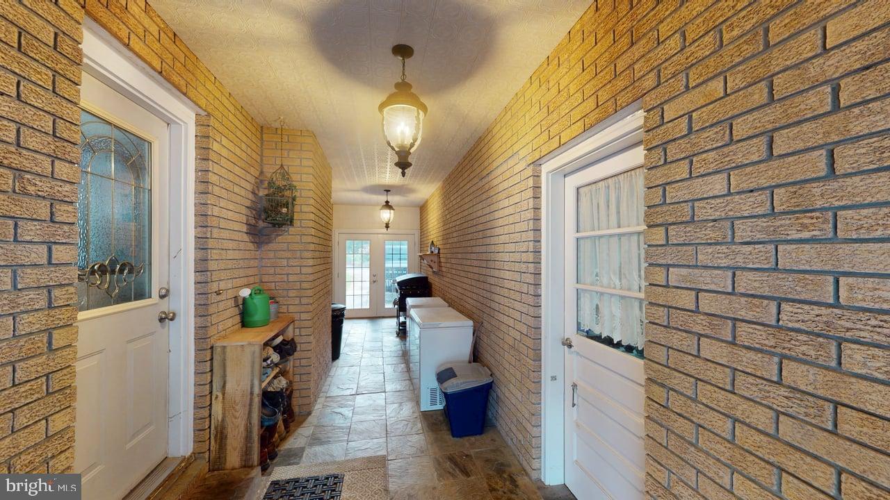 ELLIFRITZ - Residential