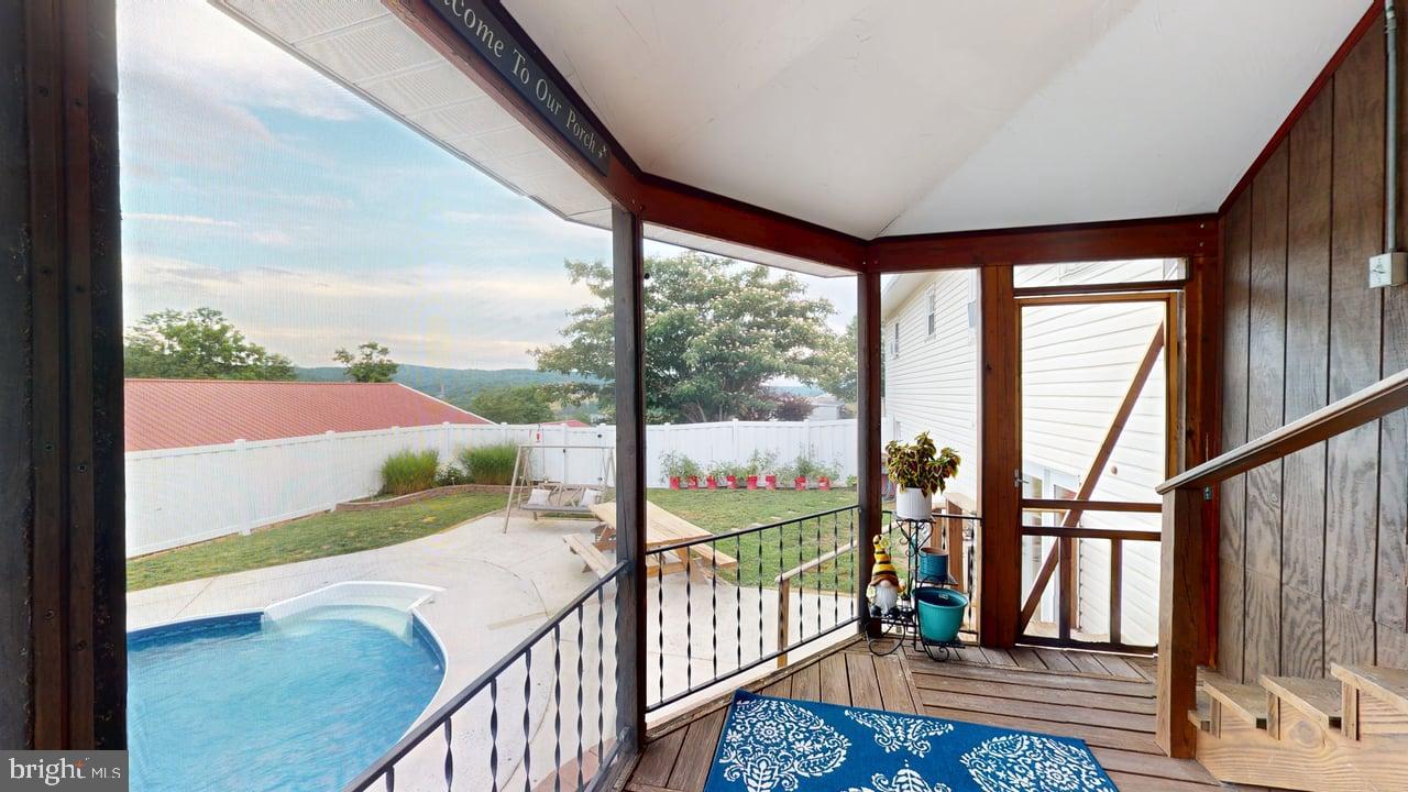 ELLIFRITZ - Residential