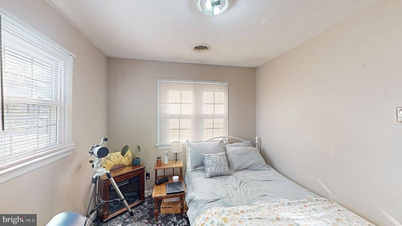 ELLIFRITZ - Residential