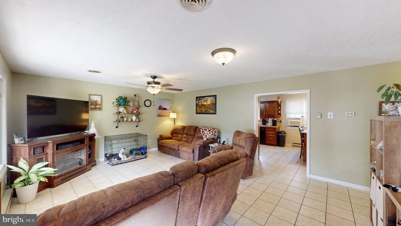 ELLIFRITZ - Residential