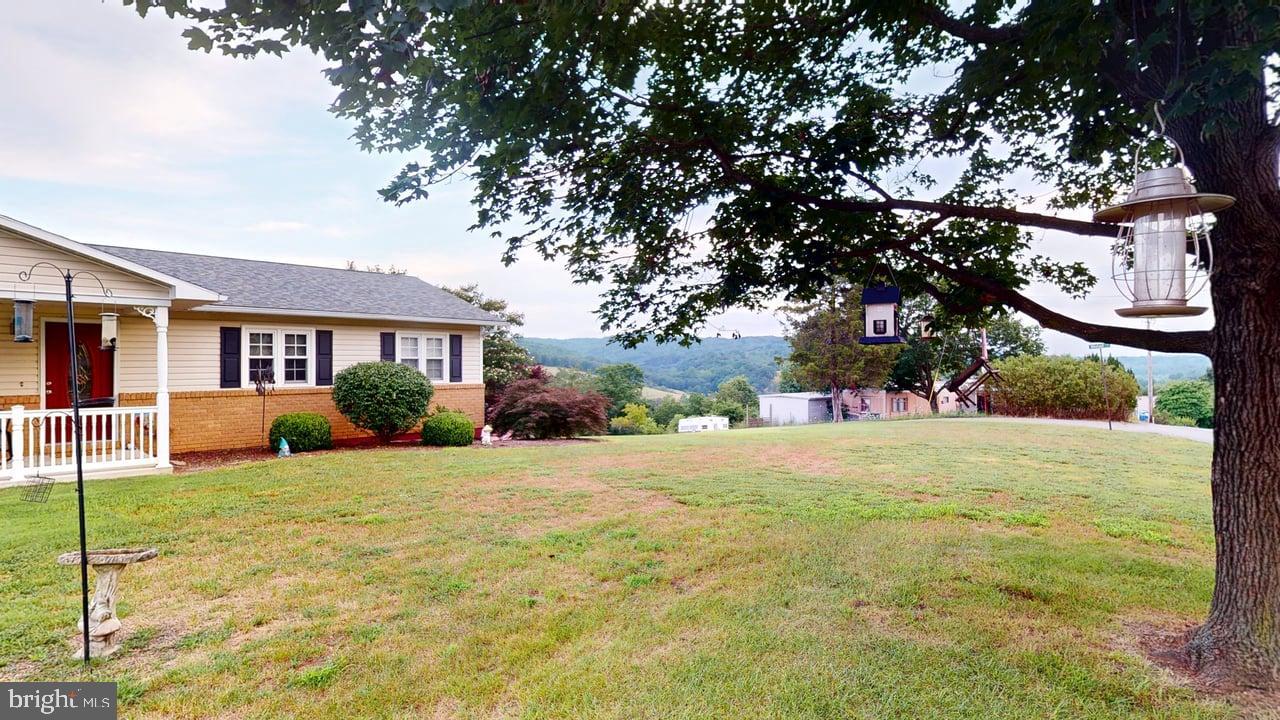 ELLIFRITZ - Residential