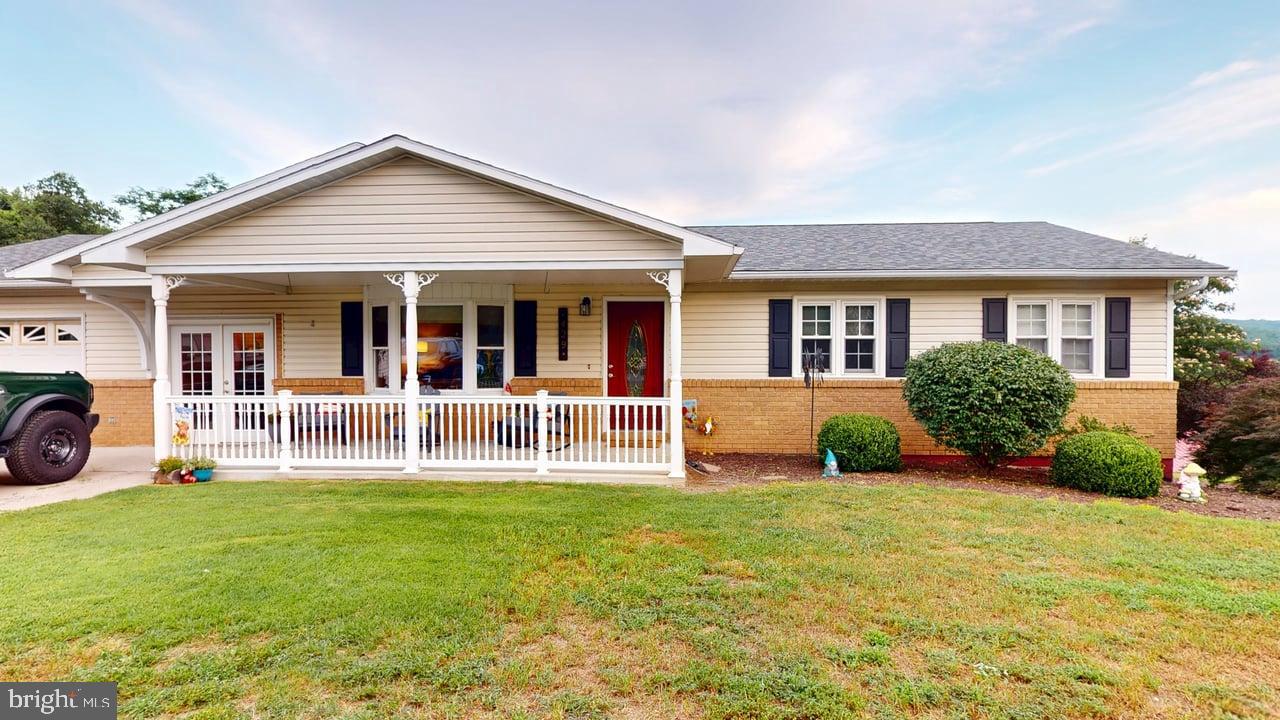 ELLIFRITZ - Residential