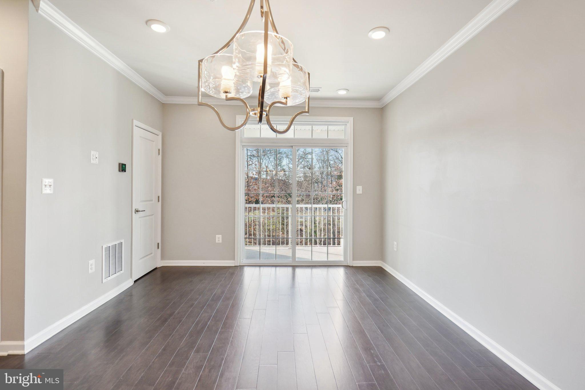 RIDGES AT LOUDOUN VALLEY - Residential