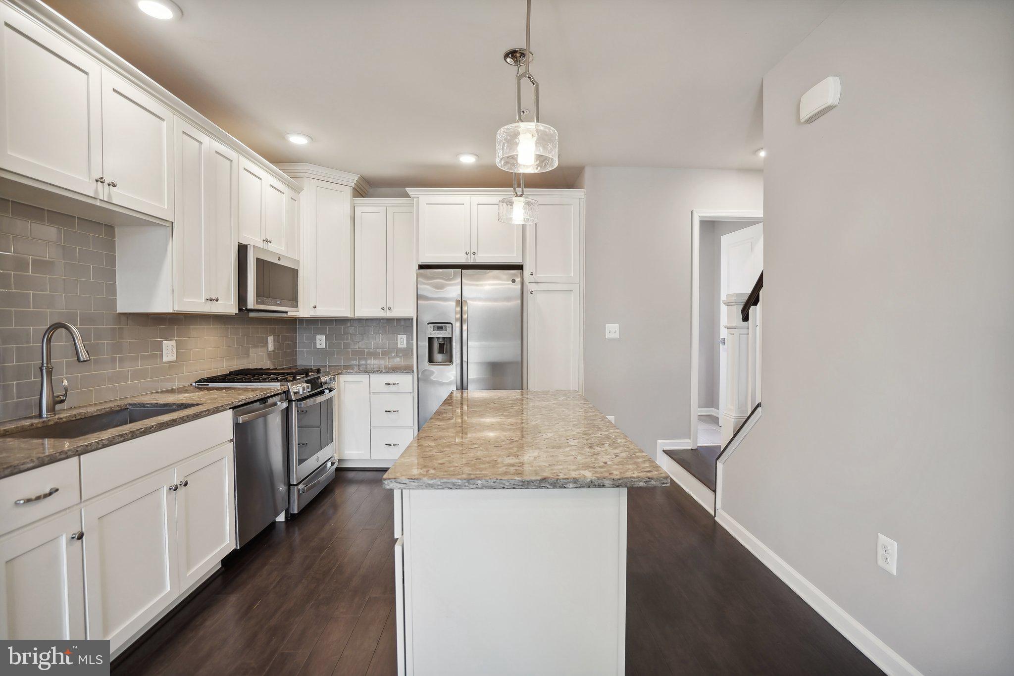 23255 MILLTOWN KNOLL SQUARE 110