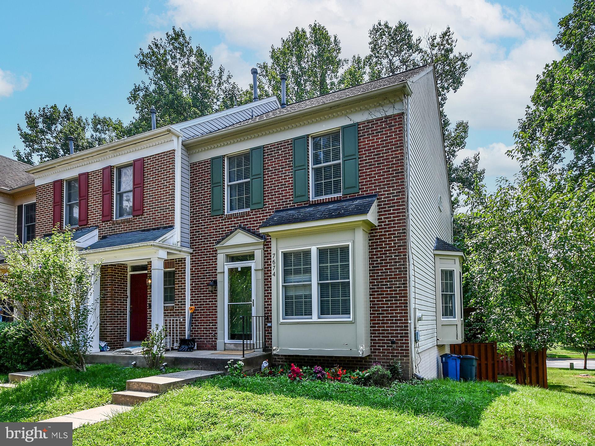 BACK ON THE MARKET . Buyer could not get the loan. Contact listing agent for showing instructions
Please include LENDER LETTER AND PROOF of FUNDS and EMD with your offer.
Please remove your shoes or ware the Shoes covers.
