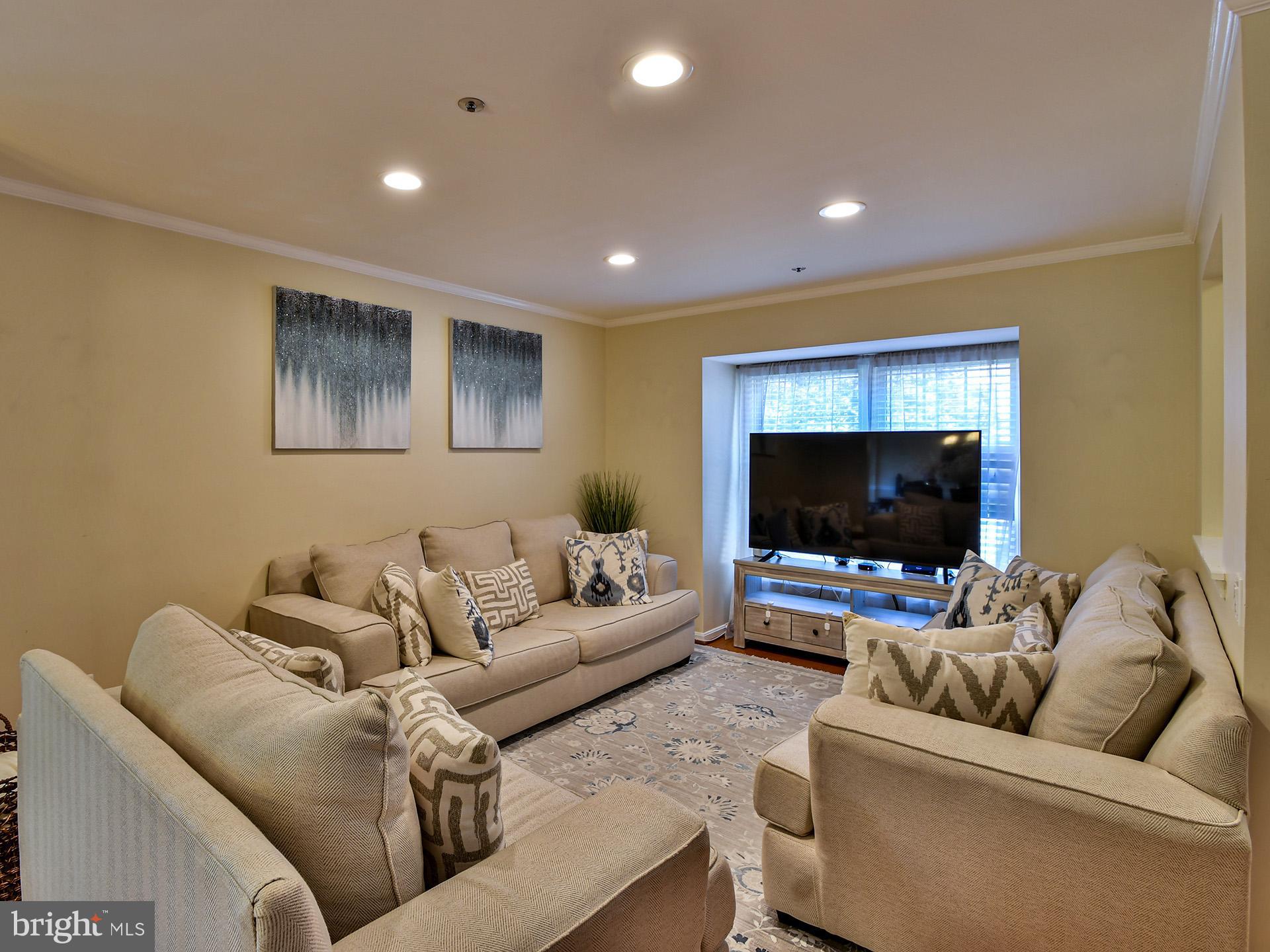 HADLEY FARMS - Residential