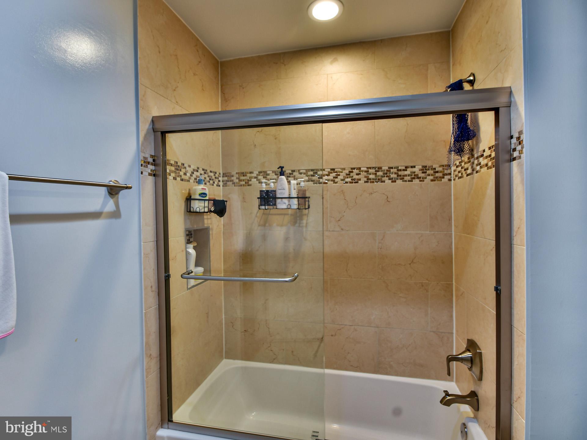 HADLEY FARMS - Residential