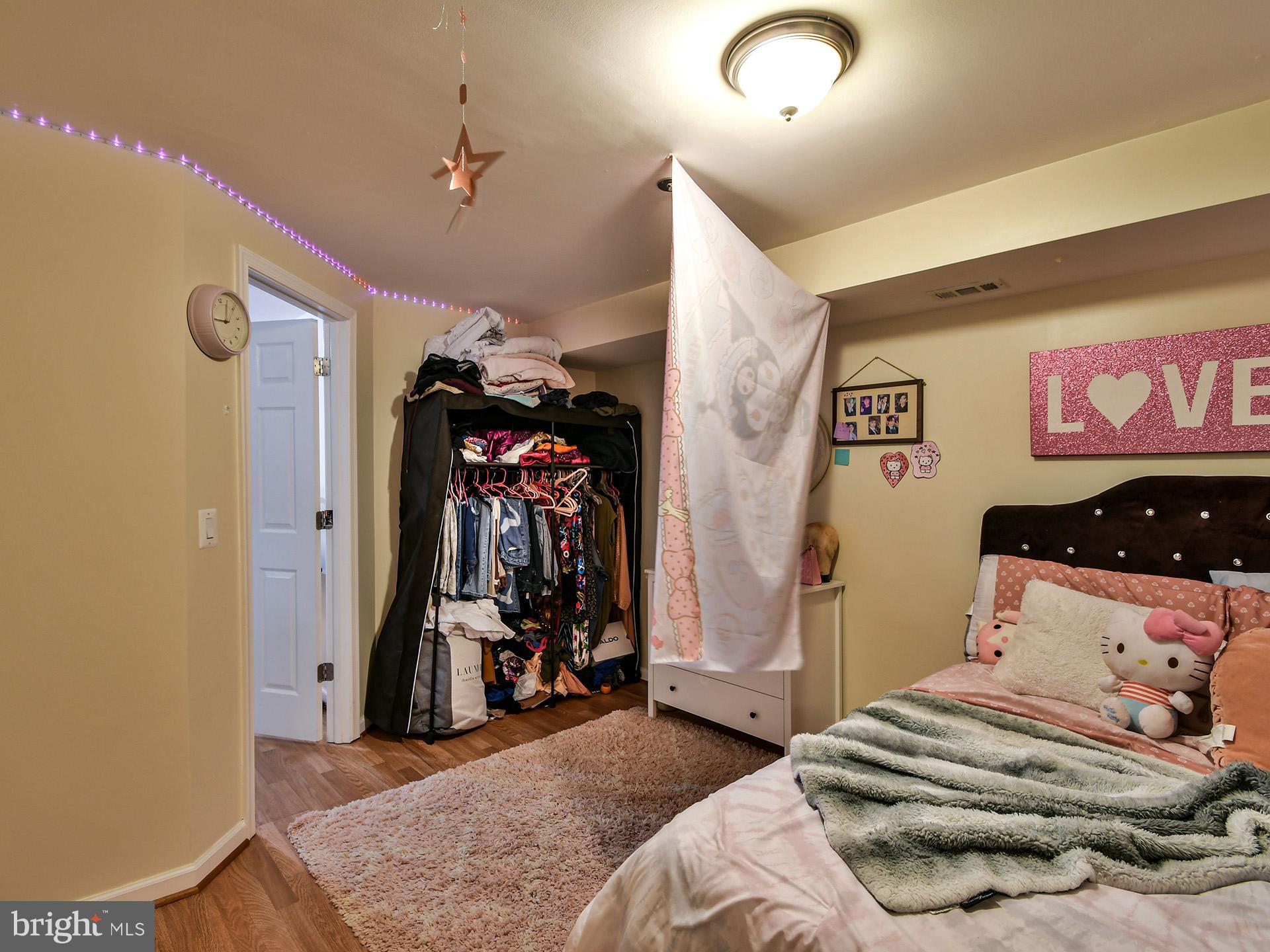 HADLEY FARMS - Residential