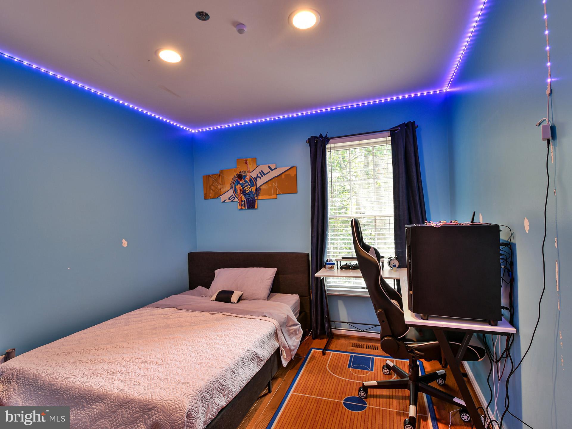 HADLEY FARMS - Residential