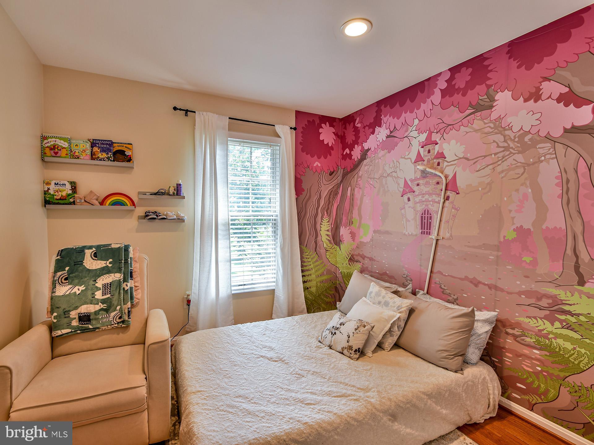 HADLEY FARMS - Residential