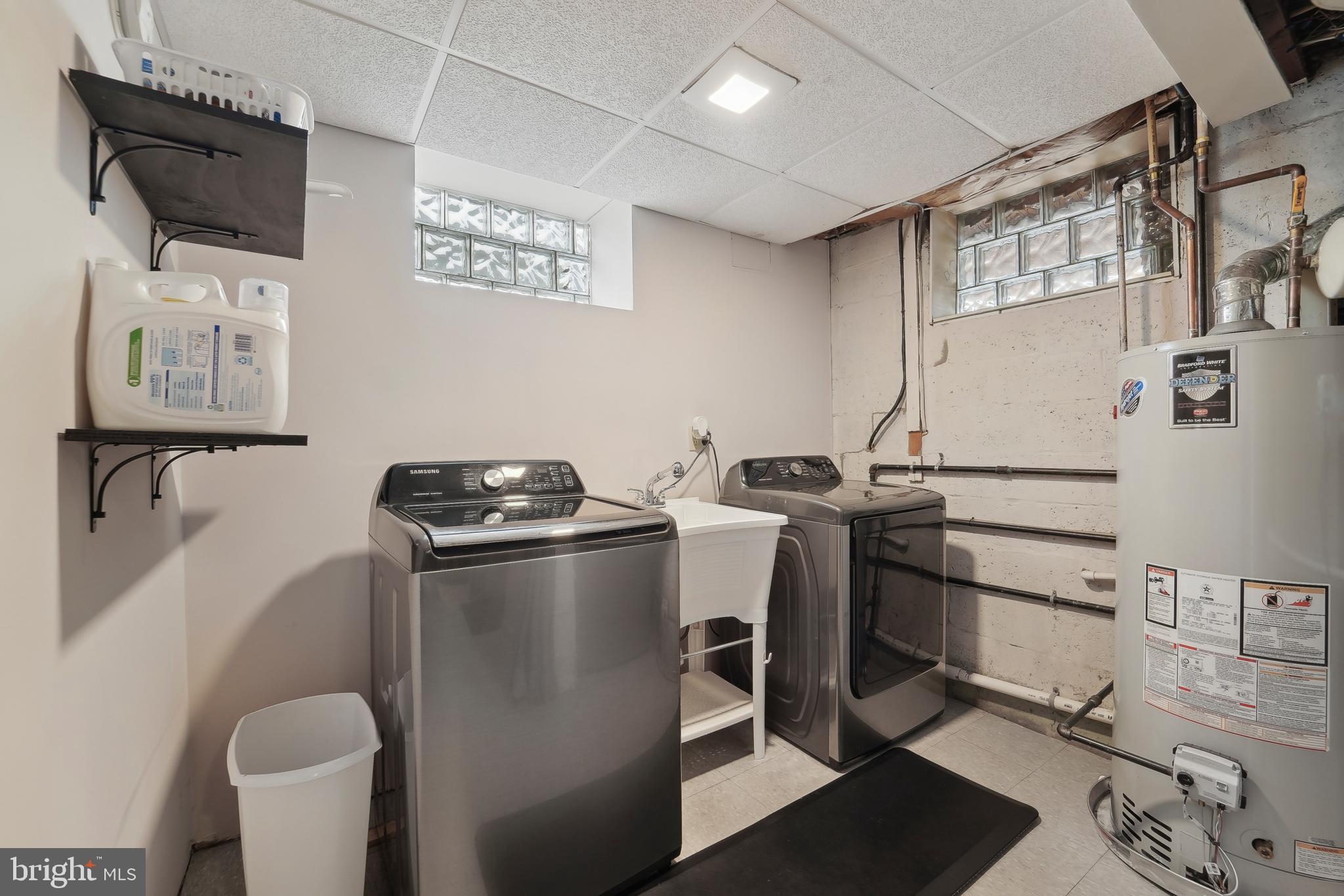 OAK SUMMIT - Residential