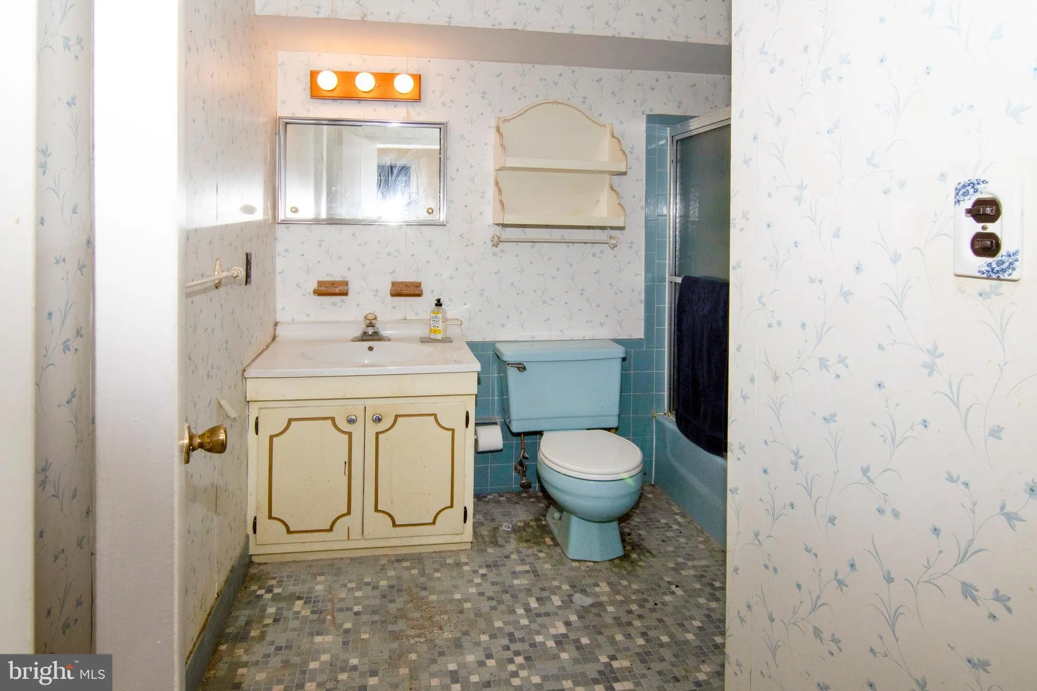 Turnersville, New Jersey 08012, United States, 2 Bedrooms Bedrooms, ,2 BathroomsBathrooms,Residential,Active,102353