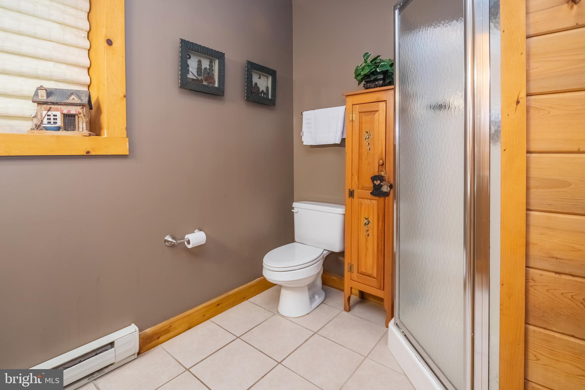 MOUNTAINSIDE - Residential