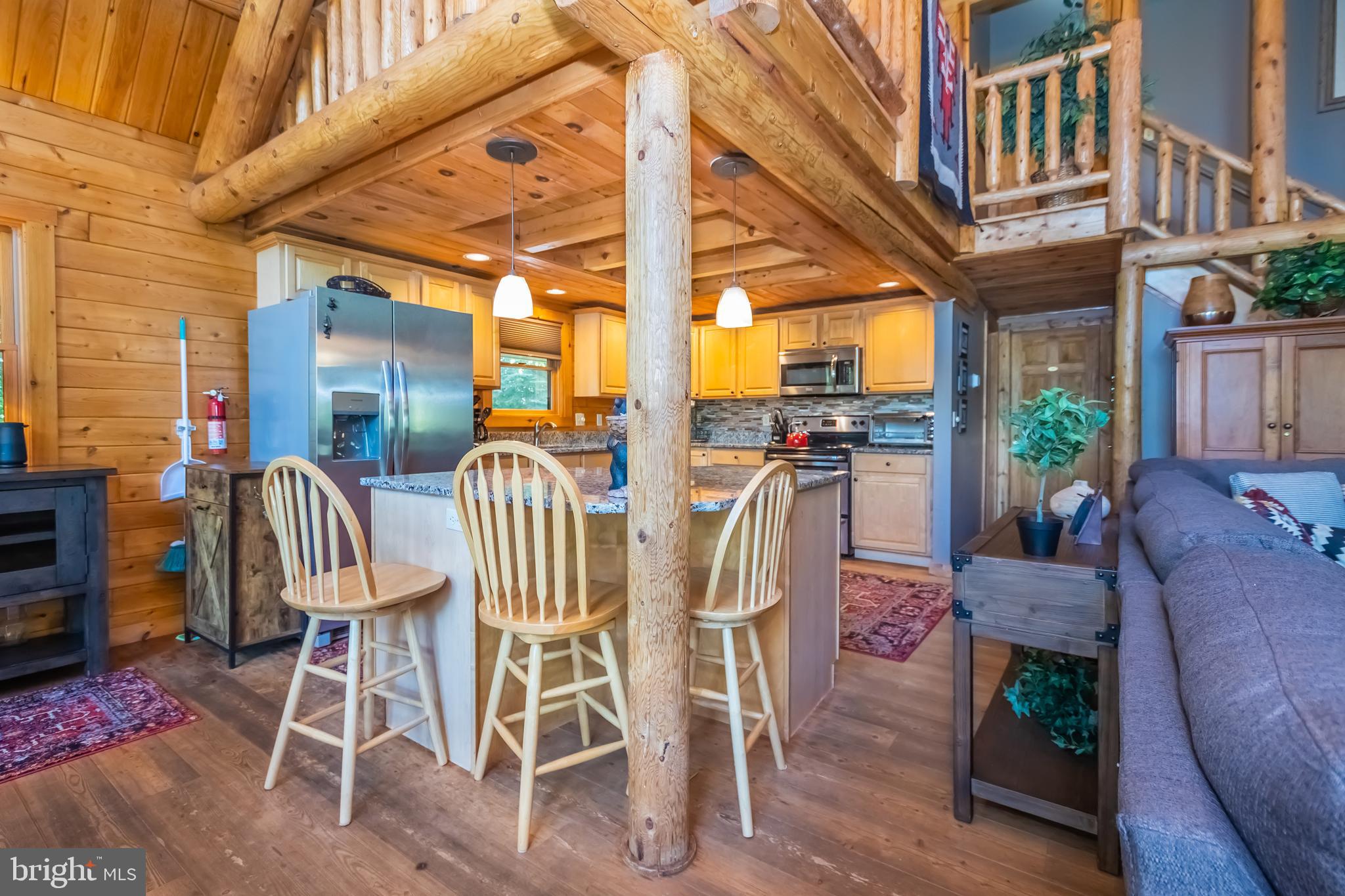 MOUNTAINSIDE - Residential