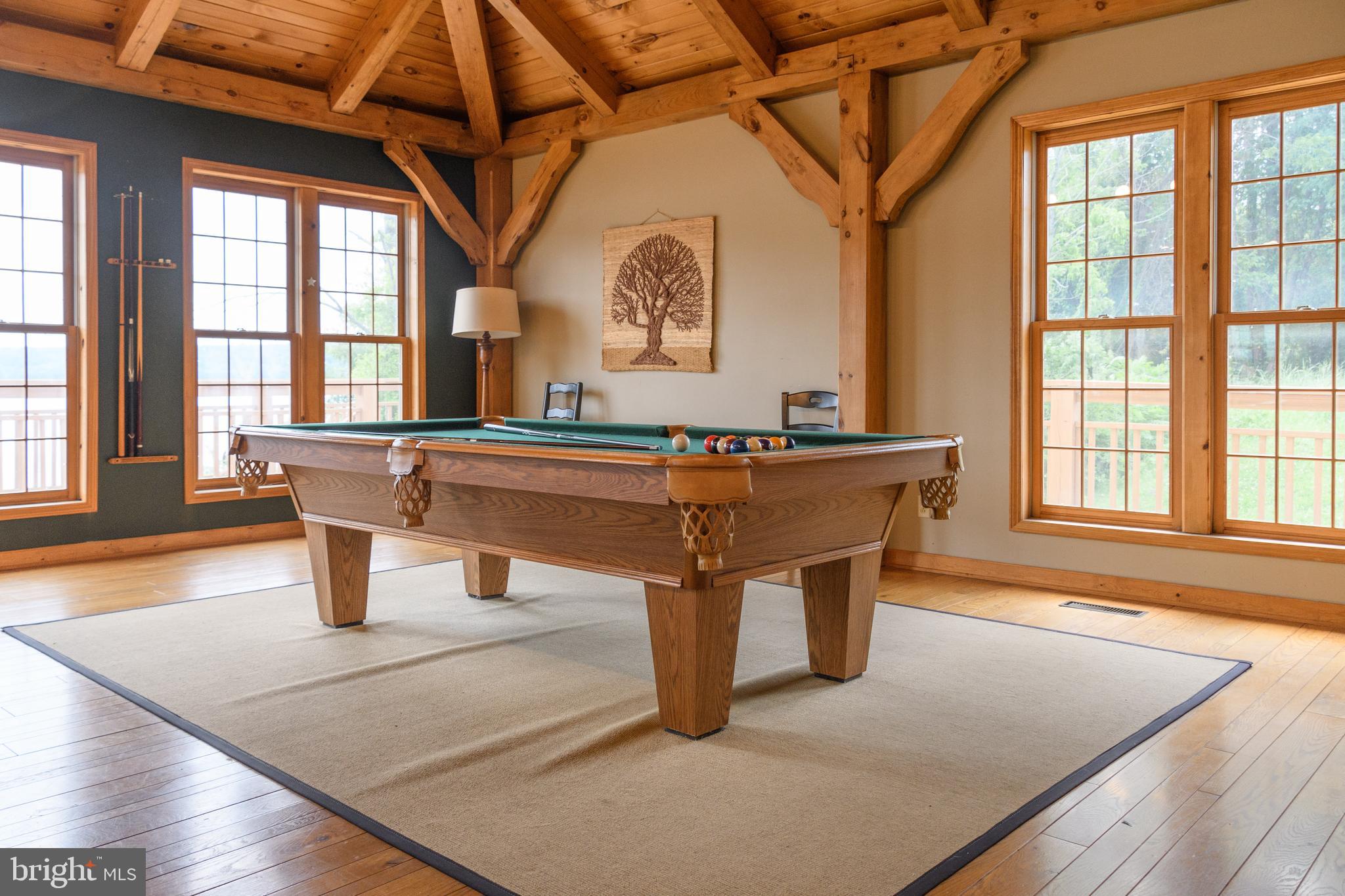 MOUNTAINSIDE - Residential