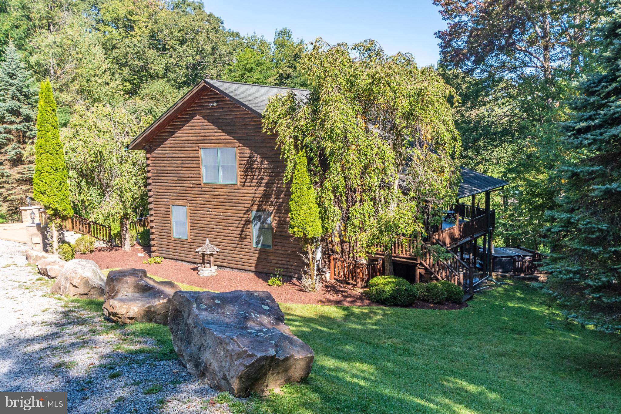 MOUNTAINSIDE - Residential