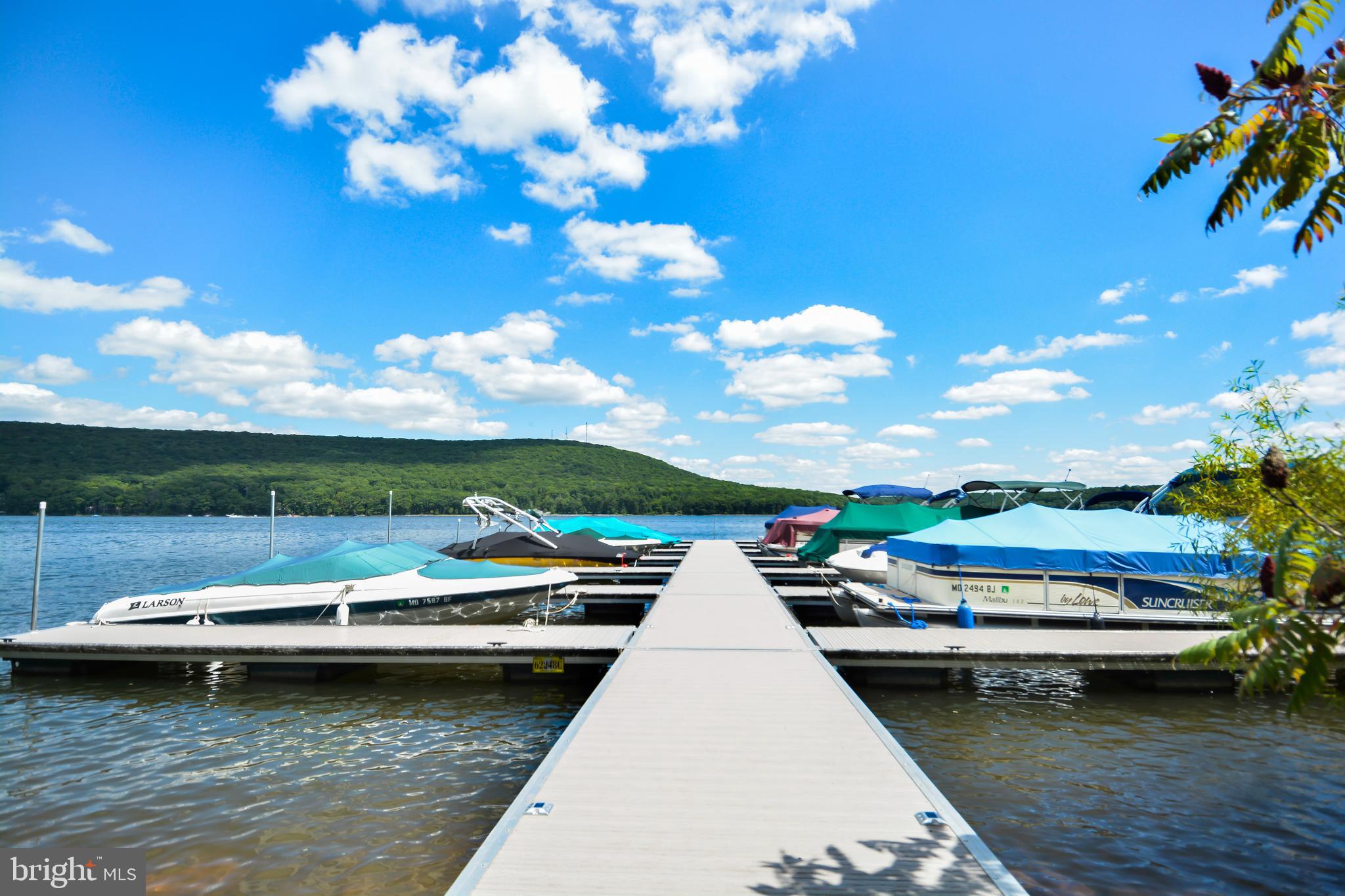 MOUNTAINSIDE - Residential