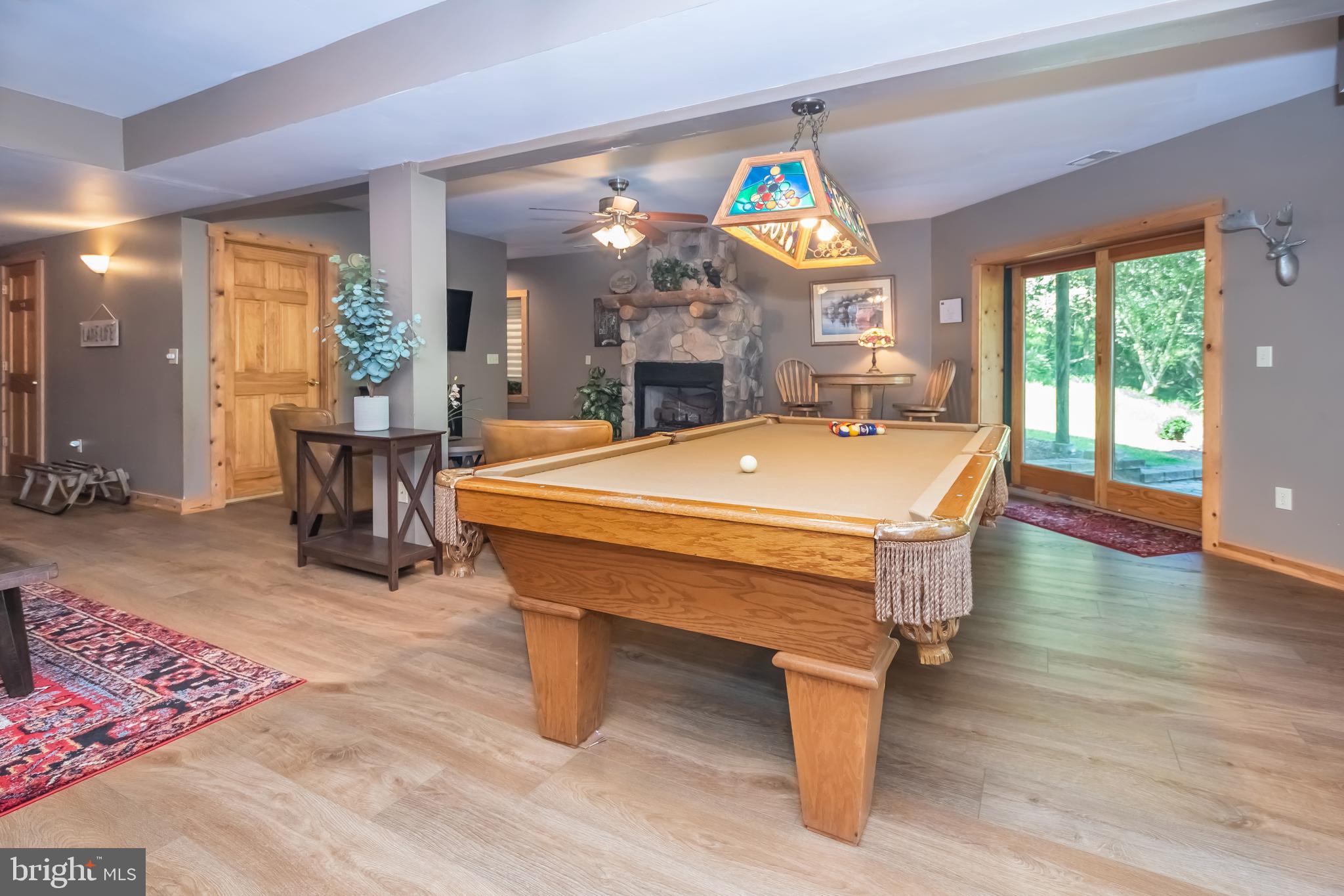 MOUNTAINSIDE - Residential