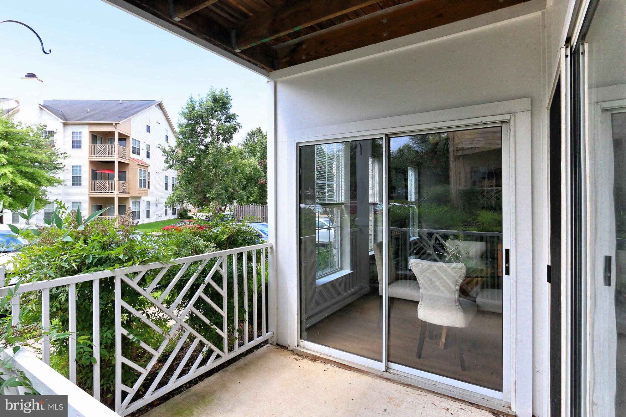 FOUNDERS WALK - Residential