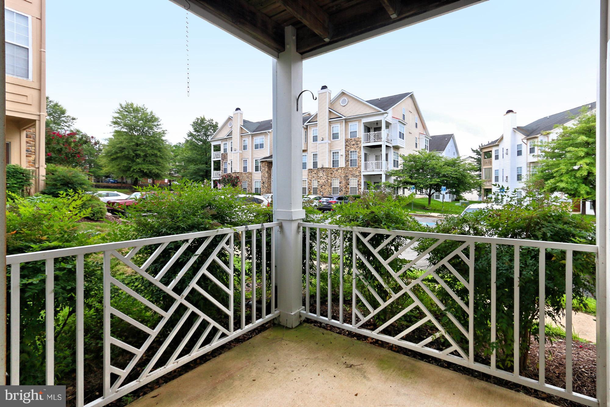 FOUNDERS WALK - Residential