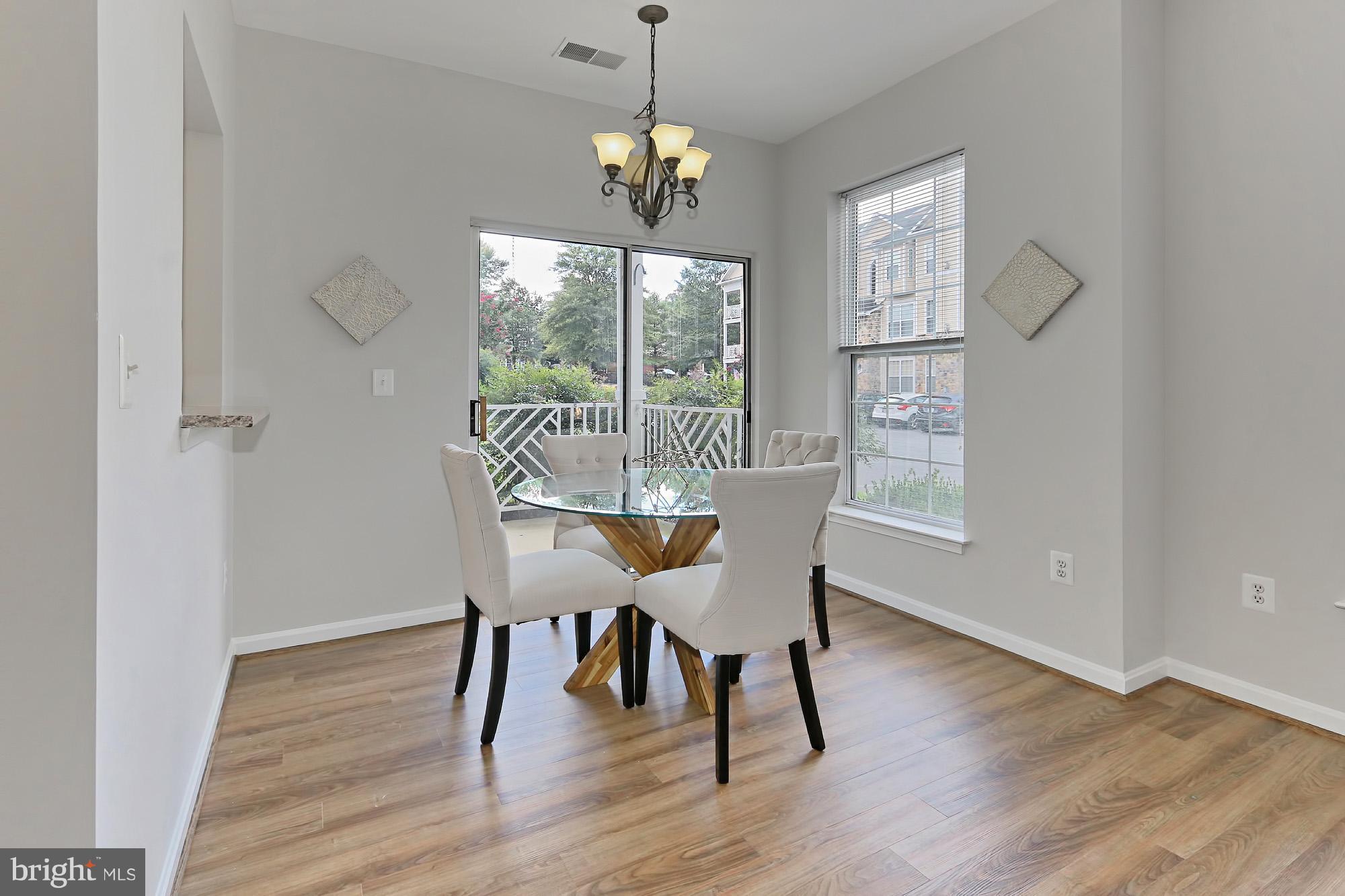 FOUNDERS WALK - Residential