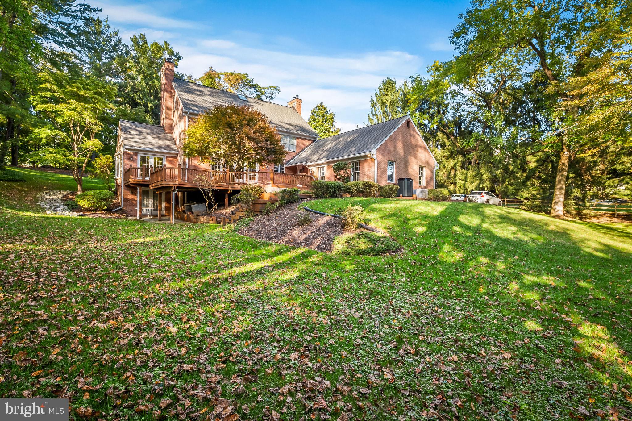 RUXTON HILLS - Residential