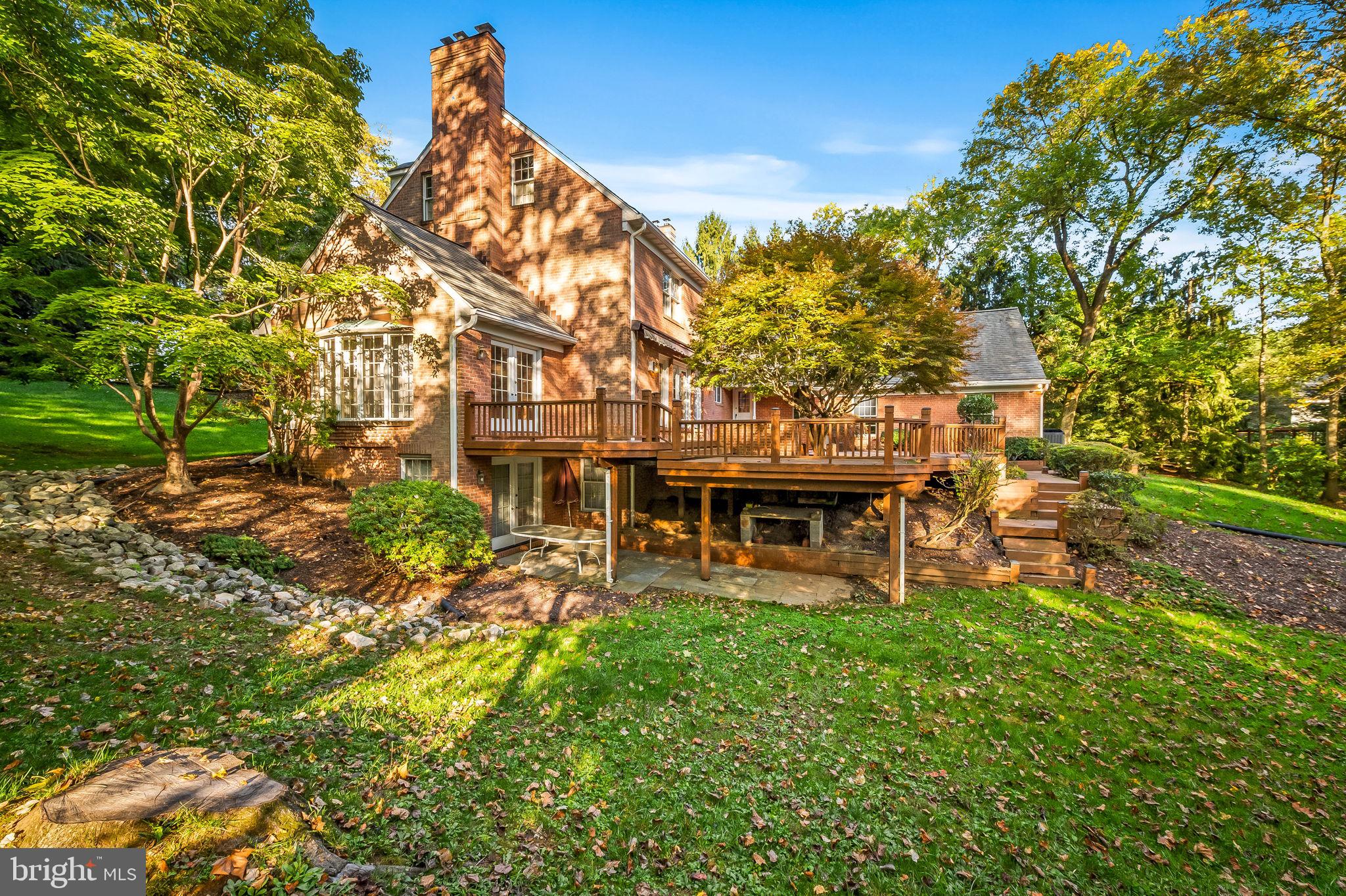 RUXTON HILLS - Residential