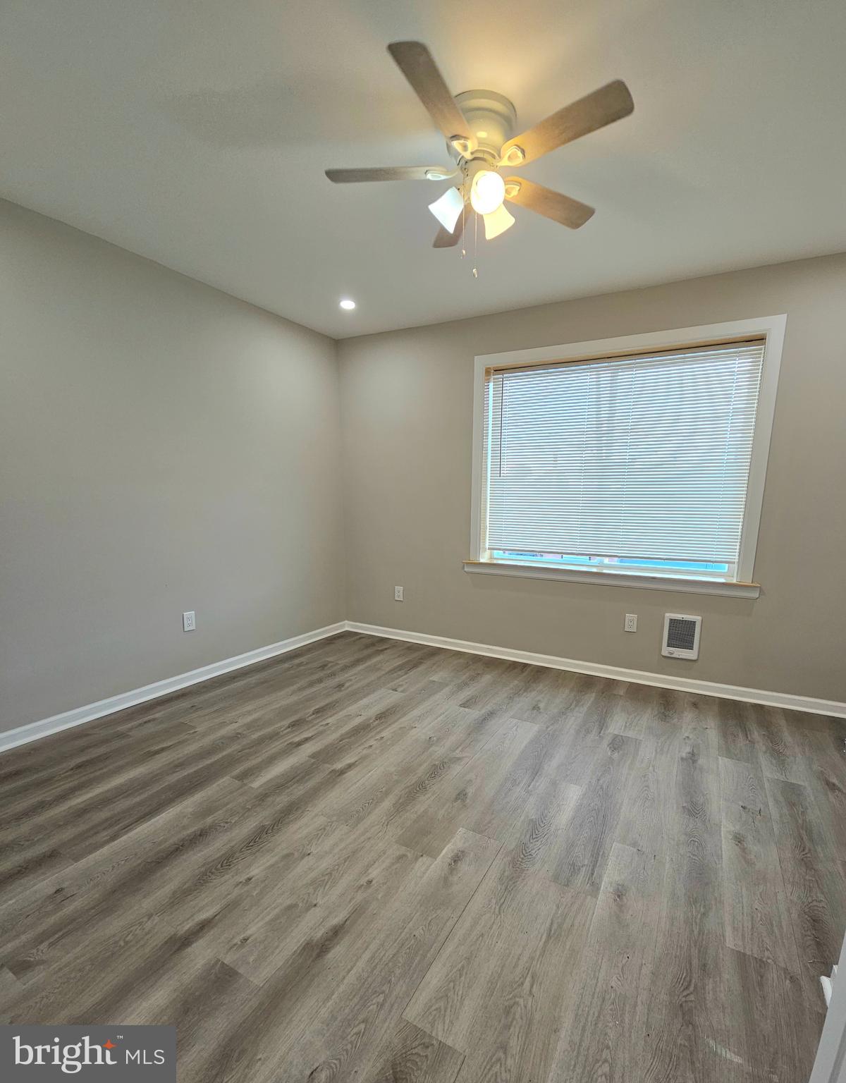 FRANKFORD - Residential