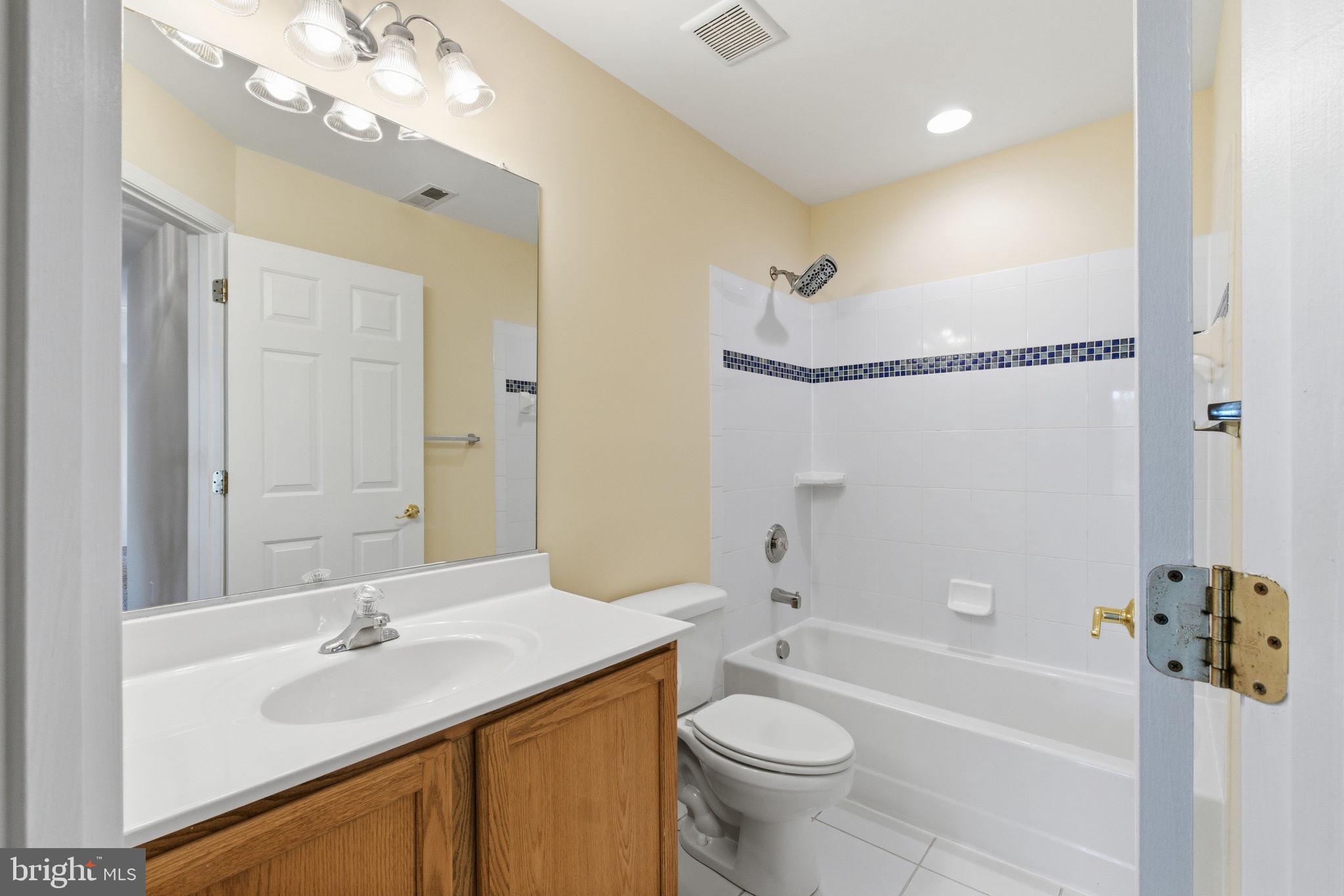 VICTORIA FOREST - Residential