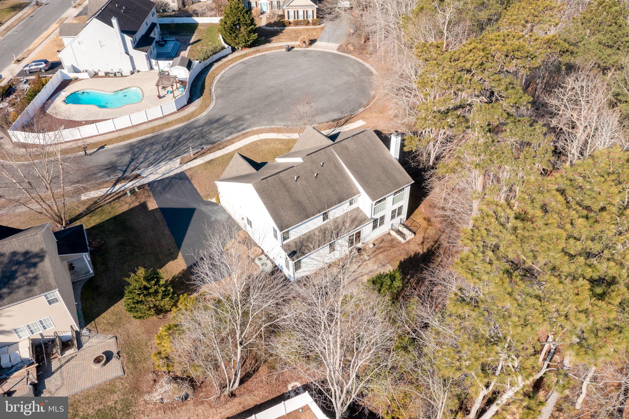 VICTORIA FOREST - Residential