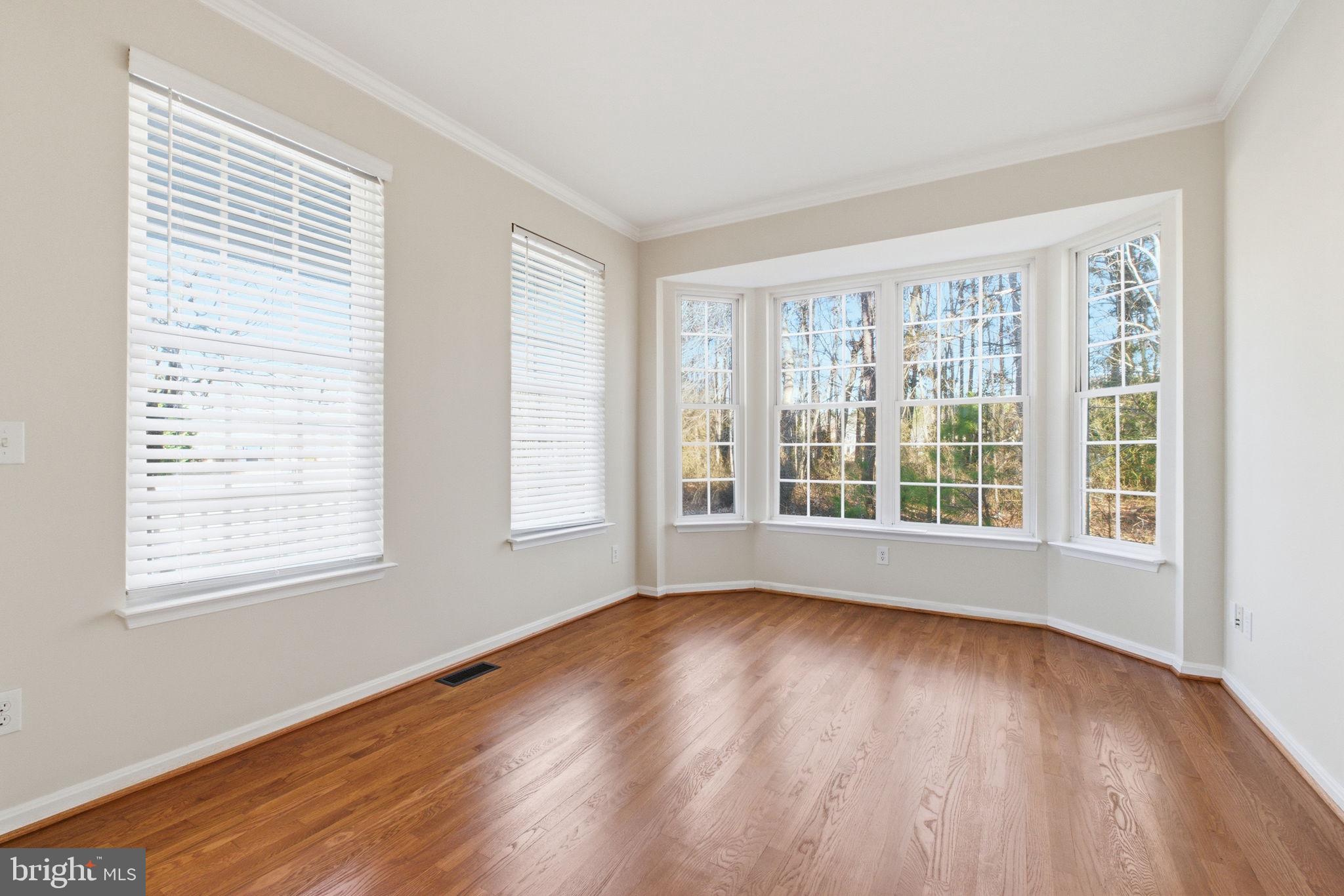 VICTORIA FOREST - Residential